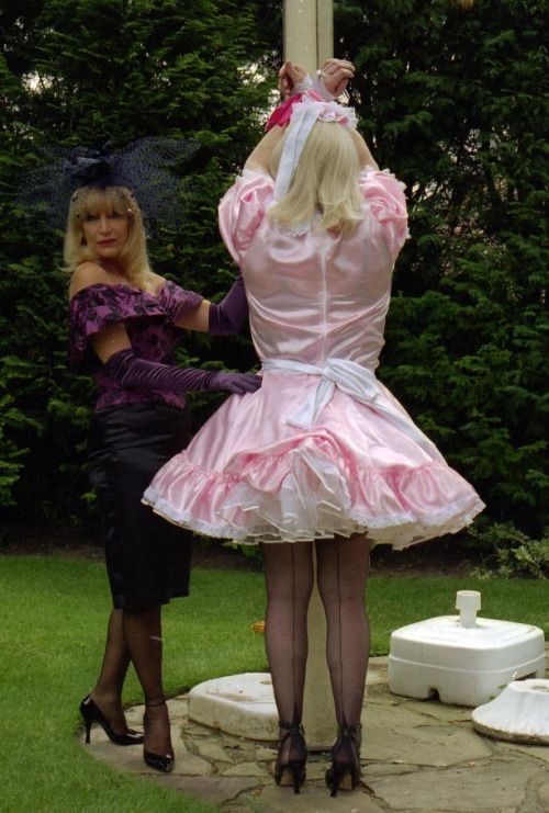 Being A Sissy, John tells his first time.